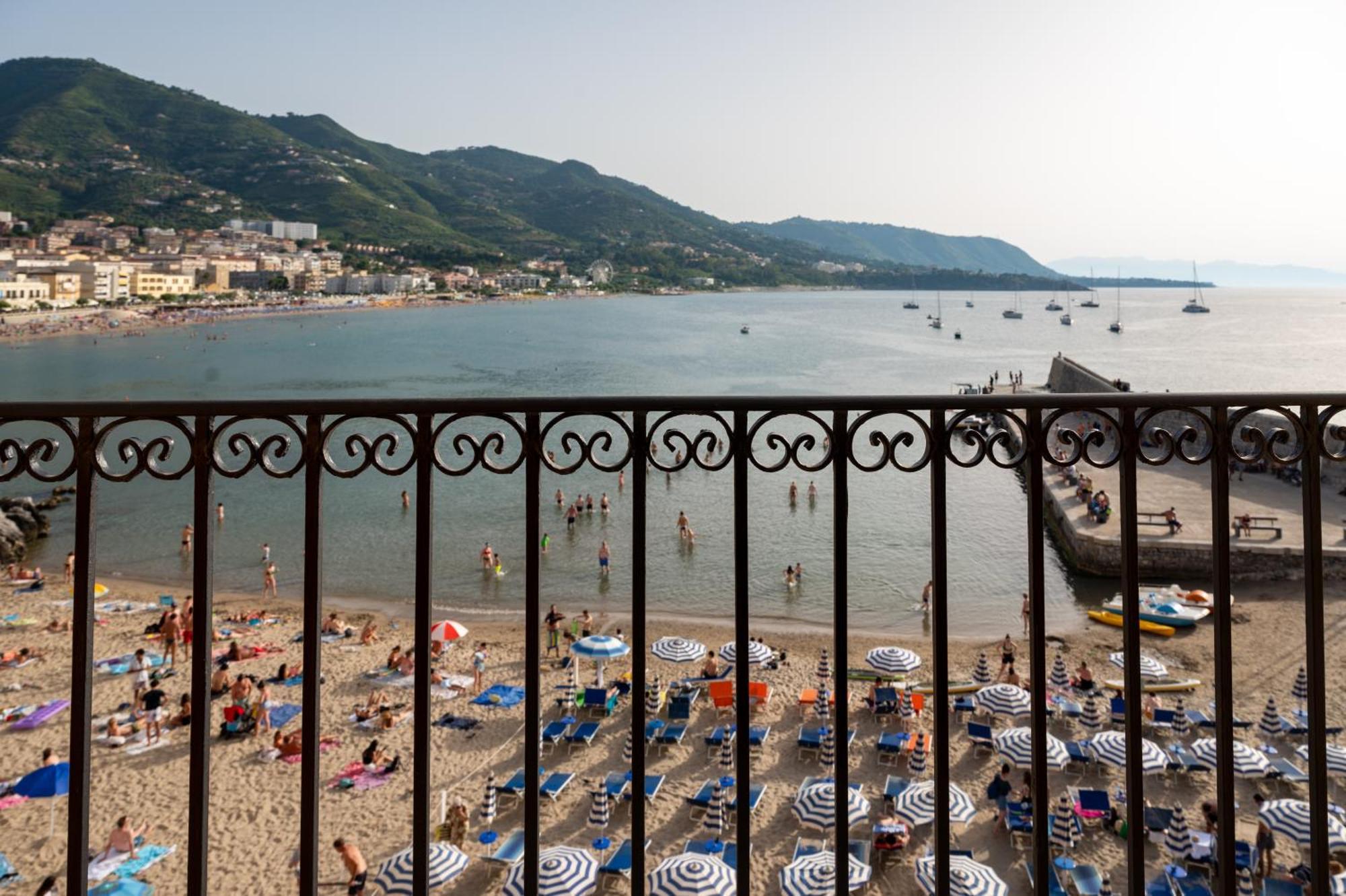 צ'פאלו Casa Vacanze Tramonto Alla Marina מראה חיצוני תמונה